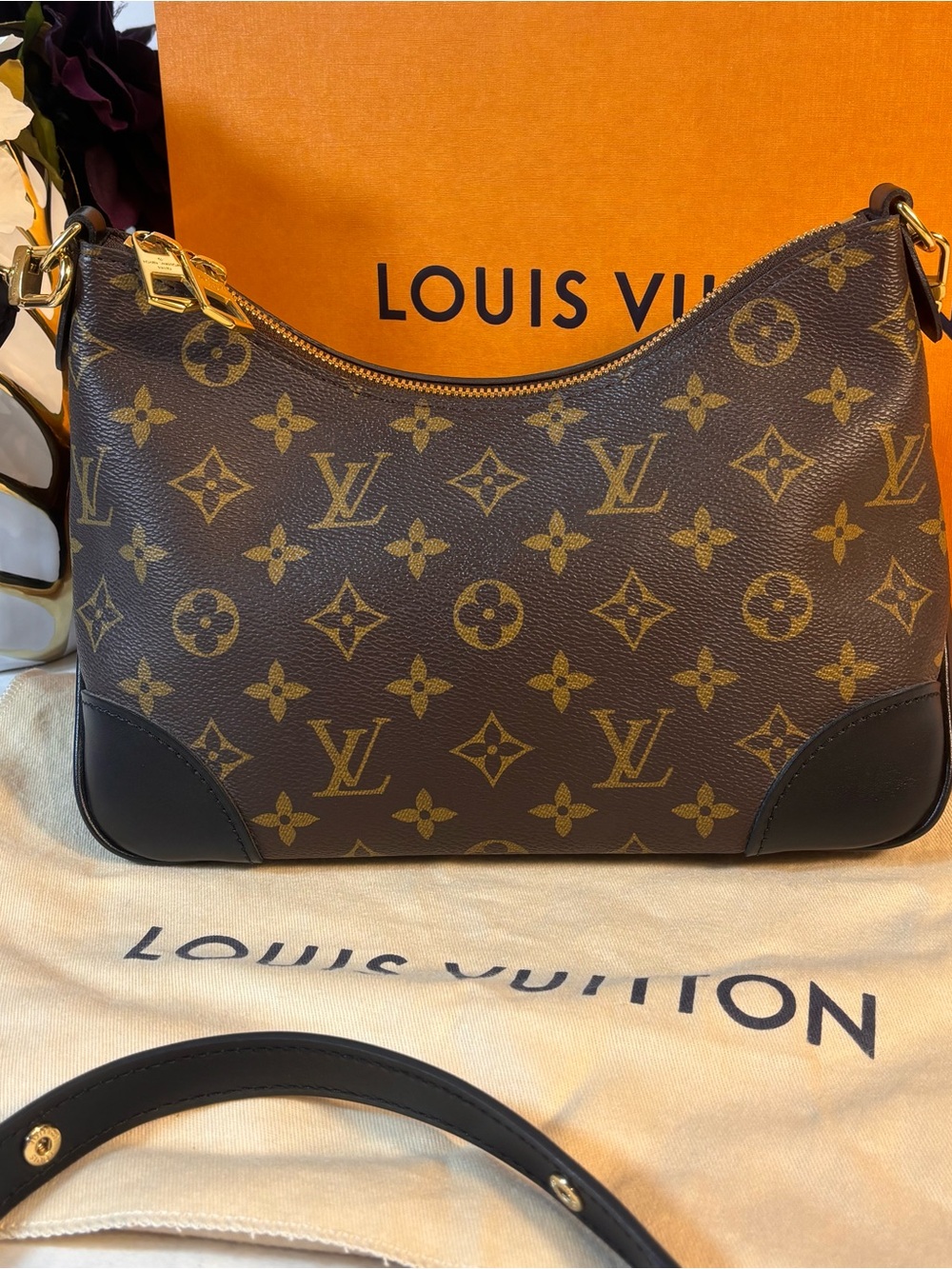 Louis Vuitton Boulogne Pm - Picture 3 of 16